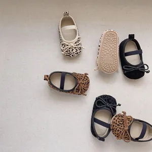 Baby Mädchen Leopardenmuster Mary Jane Lauflernschuhe Wildlederimitat Weiche Sohle Rutschfest Schleife Krabbelschuhe Für Kleinkinder