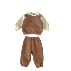 Ensemble sweat et pantalon molletonné pour bébé avec oreilles d'ours 3D mignonnes