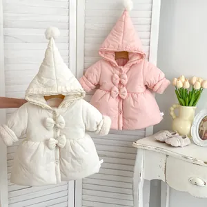 Wattierte Winterjacken für Kleinkinder mit Schleifen und Fleece gefütterter Kapuze