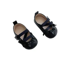 Scarpe Mary Jane classiche nere per neonata con fiocco in morbida pelle PU per primavera