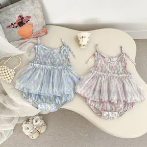 Barboteuse à fleurs pour bébé fille avec jupe en tulle rose et bleue pour l'été
