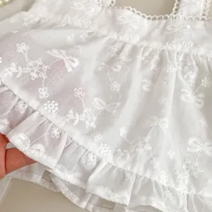 Ensemble d'été fille haut à broderie florale blanche et pantalon large à volants