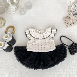 Baby Mädchen Sommer-Set mit Polka-Dot Rüschen-Top und schwarzem gestuften Tüllrock