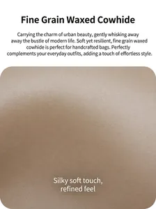 Vue macro du cuir de vachette ciré au grain fin montrant un détail doux et soyeux