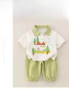 Détails de l'ensemble polo en coton pour garçon avec motifs de maison et canards 3D