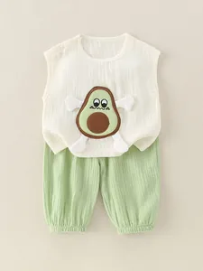 Ensemble coton sans manches pour fille avec broderie avocat sur gilet crème et pantalon vert