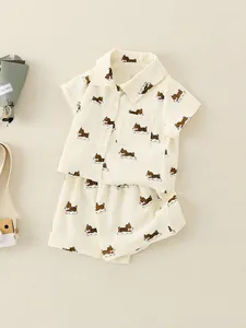 Ensemble pyjama d'été pour tout-petit avec imprimé bouledogue et chemise à manches courtes