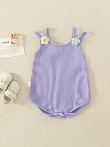 Body bébé sans manches en coton côtelé lavande avec fleurs appliquées et boutons-pression