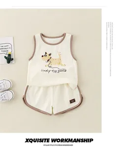 Ensemble bébé en coton avec débardeur sans manches et short motif chiot mignon