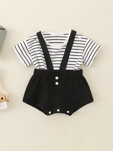 Baby Zomer Kleding Outfit Katoen Gestreepte Korte Mouw Top En Zwarte Bretels Shorts Voor Baby's Casual Kleding