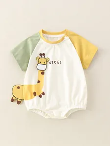 Short sleeve cotton baby romper with giraffe print and yellow green sleeves