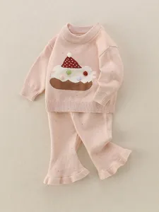 Rosa Kleinkind-Strickset mit Nep-Garn-Pullover und passender Rüschen-Schlaghose
