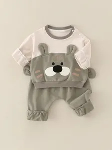 Cute cotton baby boy tiger outfit set with long sleeve sweatshirt and pants