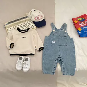 Completo Primaverile da Neonato Maglia a Maniche Lunghe in Maglia a Nido d'Ape E Salopette in Denim Con Ricamo Panda Pantaloni Casual Due Pezzi