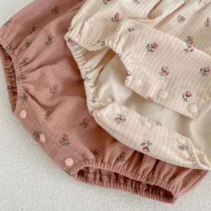 Détails de barboteuses en coton pour bébé à motifs floraux avec boutons-pression et maille