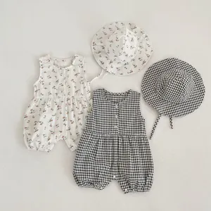 Barboteuse Sans Manches en Coton d'Été pour Bébé Fille Avec Chapeau de Soleil Assorti Motif Floral Vichy Body Nouveau-né