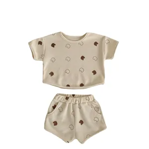 Infant waffle knit short sleeve T-shirt and shorts set with cute bear patterns