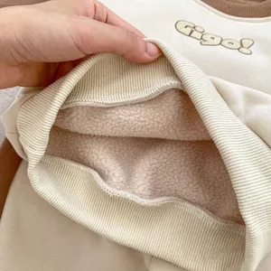 Off-white fleece lined sweatshirt for kids with Gigo! letter print and ribbed collar