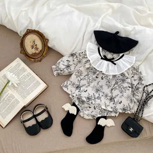 French Retro Baby Girls Autumn Two Piece Set Cotton Long Sleeve Ruffle Collar Floral Print Top And Bloomer Pants Outfit