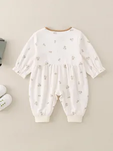 Baby Strampler mit Blumenmuster und Rüschenbündchen für den Frühling für Neugeborene