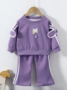 Ensemble sweat et pantalon violet pour fille avec charm ours en dentelle