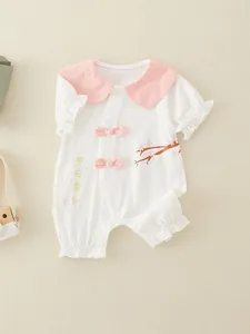 Rosa-weißer Baumwoll-Baby-Strampler mit Blumenmuster und traditionellen Mustern