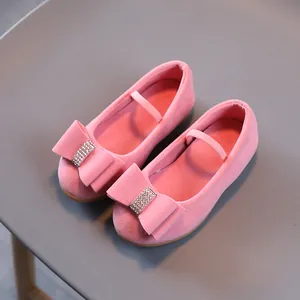 Chaussures princesse roses en daim pour filles avec nœud en strass et bride souple