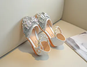 Détails de chaussures de princesse argentées à paillettes pour filles avec nœud et perle