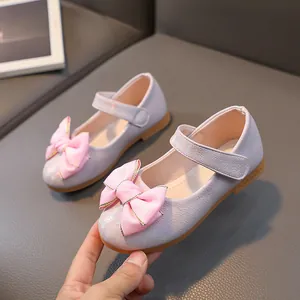 Paarse Mary Jane schoenen voor meisjes met roze strik en antislip rubberen zooltjes