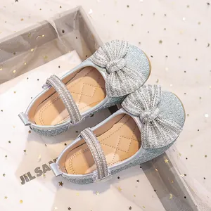 Scarpe da principessa Mary Jane azzurre glitterate con fiocco in perle e strass