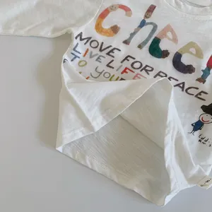 Kids white long sleeve cotton T-shirt with colorful letter print and crew neck