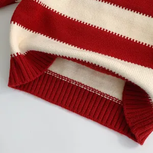 Maglione in maglia a righe rosse e bianche per bambini con bordo a coste morbido