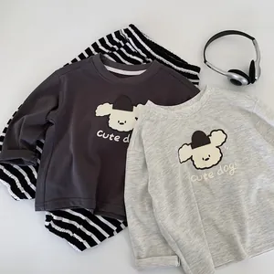 Détails des sweats en coton pour enfants avec motif chien et pantalon rayé