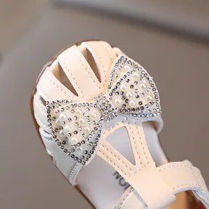 Elegant girls bow sandals with sparkling rhinestones and pearls for summer wedding
