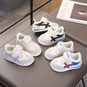 Scarpe Sportive Casual per Bambini Ragazzi Ragazze Sneaker Traspiranti Con Chiusura a Strappo Scarpe da Corsa per Bambini Piccoli