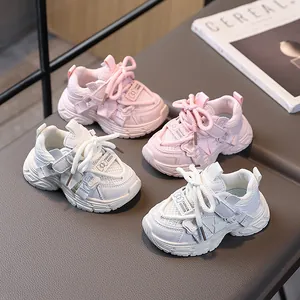 Mädchen Atmungsaktive Mesh Chunky Sneaker Rutschfest Weiche Sohle Kleinkinder Mode Daddy Schuhe Mit Schmetterling Dekor