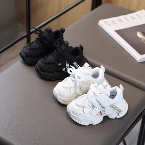 Baskets Respirantes en Maille pour Enfants Dad Shoes Légères Antidérapantes Velcro Casual Sportives pour Garçons Filles