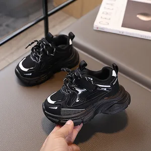 Baskets chunky respirantes noir et blanc pour enfants avec semelles épaisses durables