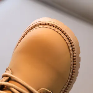 Klassische gelbe Kinder-Martin-Stiefel für Herbst Winter mit rutschfester dicker Sohle