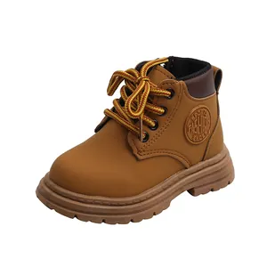 Bottines Martin jaunes classiques pour enfants avec semelles en caoutchouc durables