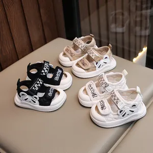 Sandales d'Été pour Bébé Panda de Dessin Animé Semelle Souple Chaussures Tout-petit Bout Fermé Antidérapant Sandales de Plage