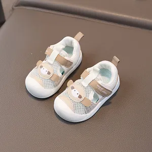 Breathable baby toddler sandals with hollow mesh design and cute bear cartoon motif