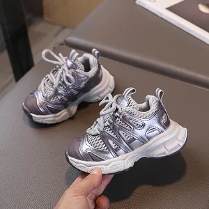 Baskets de sport pour enfants en mesh argent-violet respirant et semelle épaisse blanche