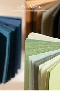 Detailopname van de fijne textuur van zuurvrij papier voor doe-het-zelf scrapbooking