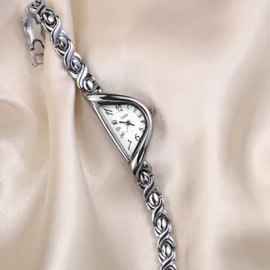 Fashion Vintage Half Moon D-Shaped Dial Women's Quartz Watch Luxury Alloy Metal Chain Bracelet Wristwatch For Ladies