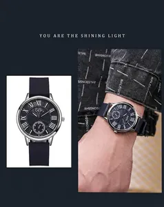 Details einer wasserdichten Sportuhr mit blauem Silikonarmband und römischem Zifferblatt