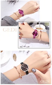 Elegante Damen-Quarzuhr mit Lederarmband und minimalistischem roségoldenem Zifferblatt