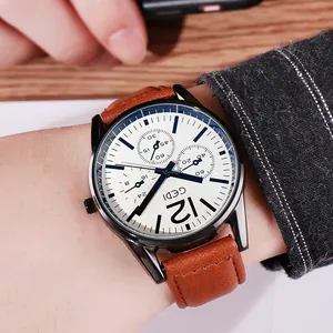 Montre à quartz GEDI pour homme avec bracelet en cuir brun et cadran blanc sur bois