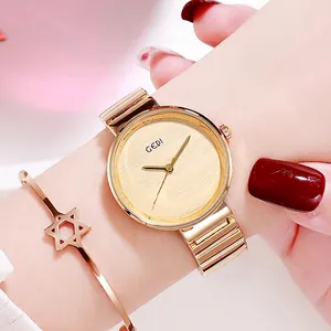 Minimalist Women Quartz Watch Alloy Bracelet Analog Wristwatch Waterproof Horizontal Grain Dial Fashion Accessory Elegant Timepiece