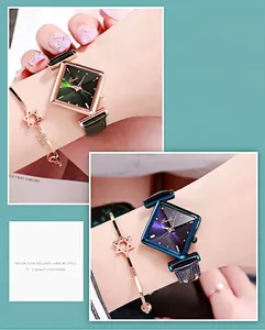 Orologio Gedi quadrato da donna con cinturino in pelle e bracciali a stella in due colori
